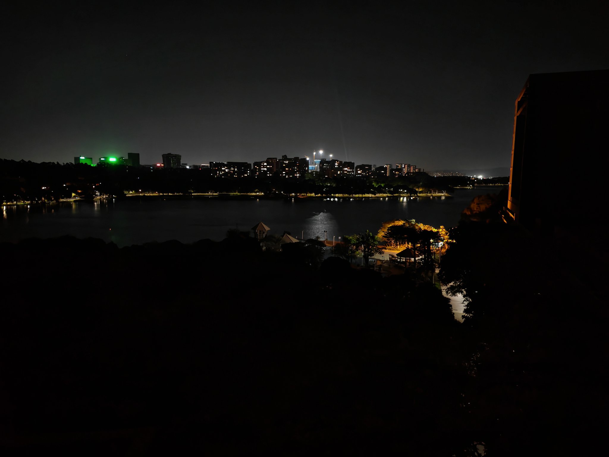 松山湖夜景